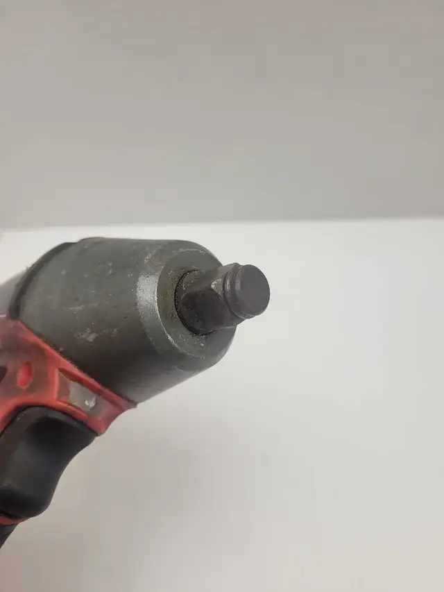 Milwaukee 2759B 1/2" M18 Impact Wrench *Tool Only* in Power Tools in City of Toronto - Image 5