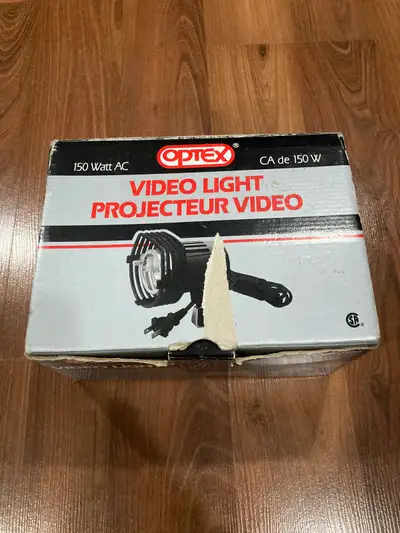 optex video light with camera mount, View more