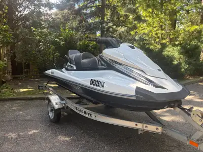 2016 Yamaha Waverunner VX Cruiser HO 1.8L – 91 Hours + Trailer, View more
