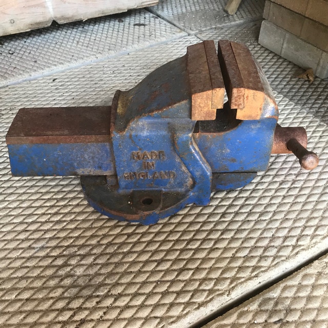 Vintage shop vice Hand Tools Mississauga / Peel Region Kijiji