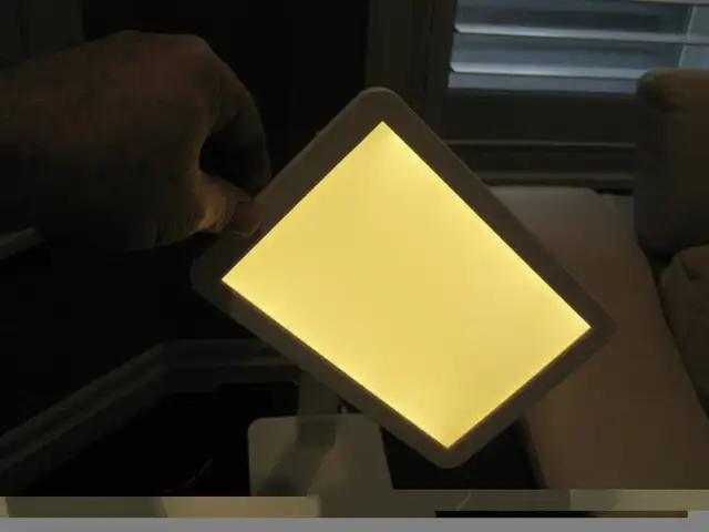 Smart Touch White LED Desk Lamp w/ Infinite Positions & Features in Indoor Lighting & Fans in Kitchener / Waterloo - Image 10