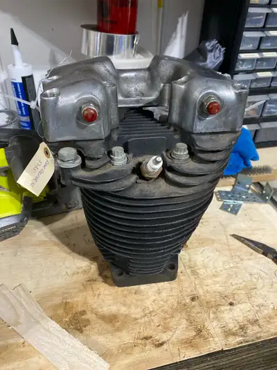 If you see something of interest, just ask ! XL /K/and Big Twin parts XL Ironhead chainguard needs t...