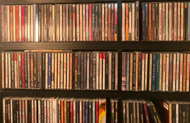 Private collection of CD's over 5000 available in CDs, DVDs & Blu-ray in Markham / York Region