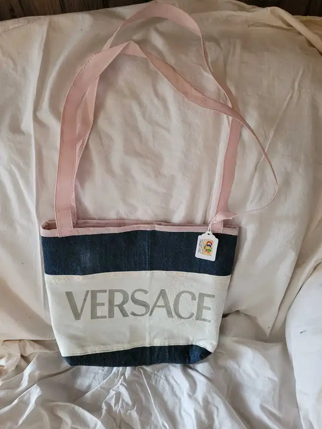 Versace Purse in Women's - Bags & Wallets in Sudbury - Image 2