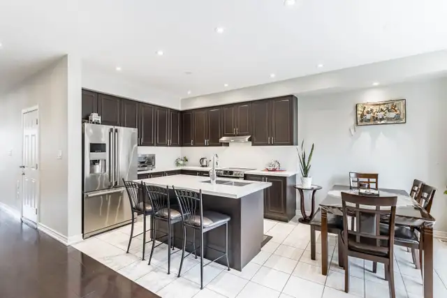 4 bedroom and 2.5 washroom home in Brampton (Mississauga Rd) in Long Term Rentals in Mississauga / Peel Region - Image 2