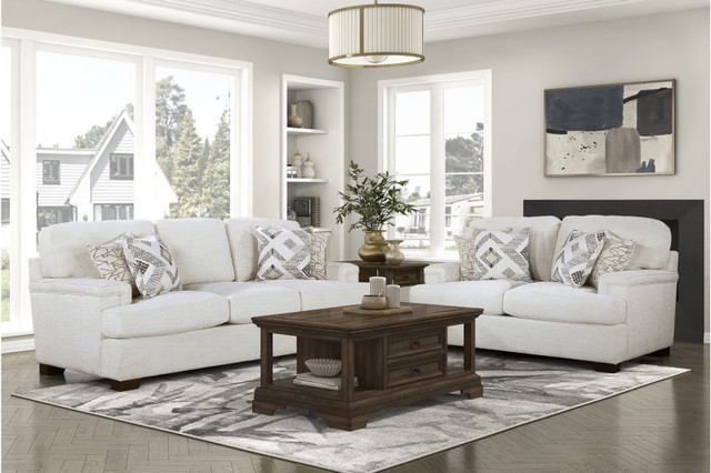 Sofa set in Couches & Futons in Ottawa