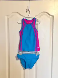 Girls 2 piece swim suit size 7