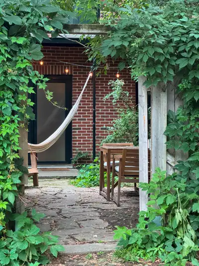 Sublet - 2 Bedroom Furnished Groundfloor Apartment