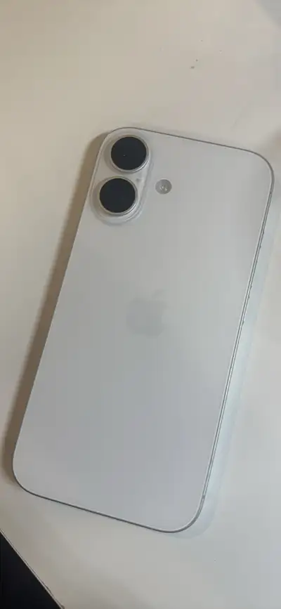 iPhone 16 128Gb White, View more