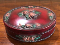 Vintage Chinese or Japanese jewelry box excellent condition