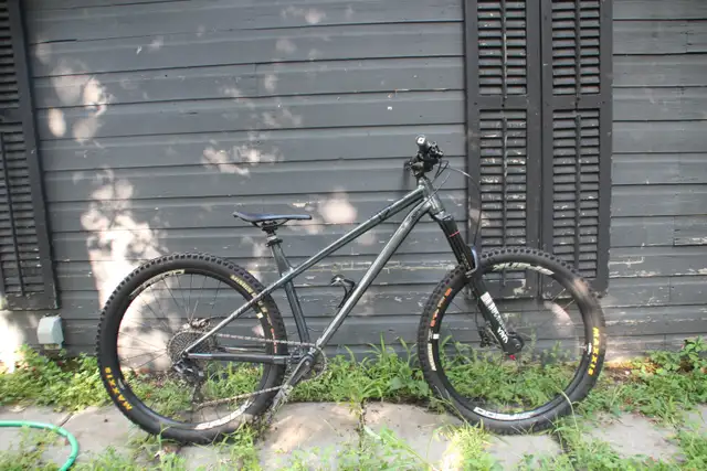 2018 Commencal META HT AM Essential 27.5"