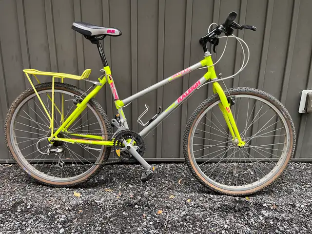 1990 Raleigh Elkhorn mountain bike