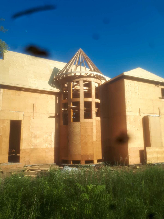 experienced carpenter available  in Construction & Trades in City of Toronto - Image 3