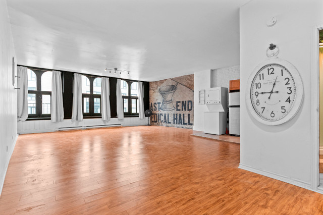 Old Montreal Loft Apartment Available for Rent dans Locations longue durée  à Ville de Montréal