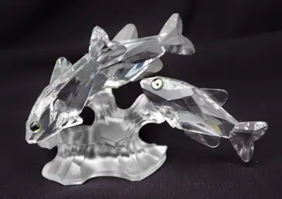 New, mint condition Swarovski Silver Crystal 'Three South Sea Fish' figurine with frosted base. Orig...
