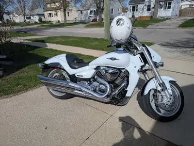 2009 M109R in metallic white with royal blue stripe. Beautiful bike with a ton of power. Very comfor...