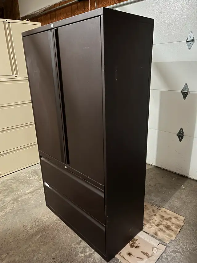 Teknion 2-Door / 2-Drawer Combo File / Filing Storage Cabinet63006661696771123