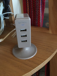 USB charging tower 