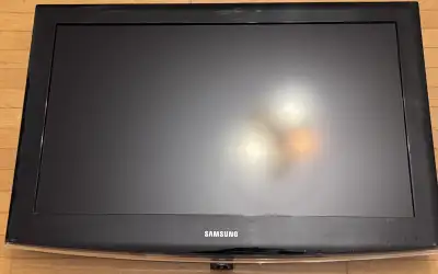 Téléviseur Samsung de 32 pouces, View more
