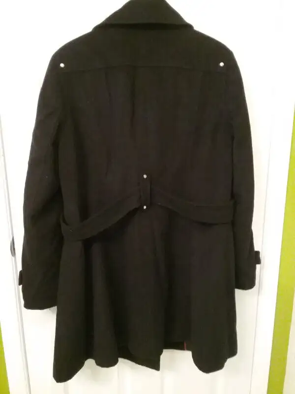 Trois superbes manteaux d'hiver 70% de laine. Femme xl et 16 ans in Women's - Tops & Outerwear in Sherbrooke - Image 9