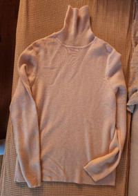 Gap Beige Merino Wool Turtleneck