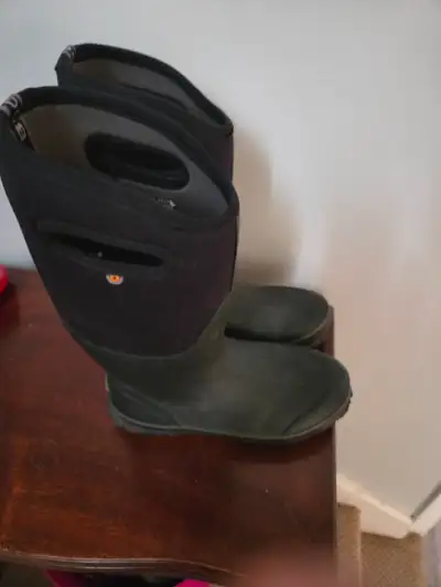 Bogs Booth size 9, View more