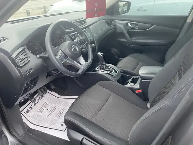 2017 NISSAN ROGUR 2.5L542978511513200647