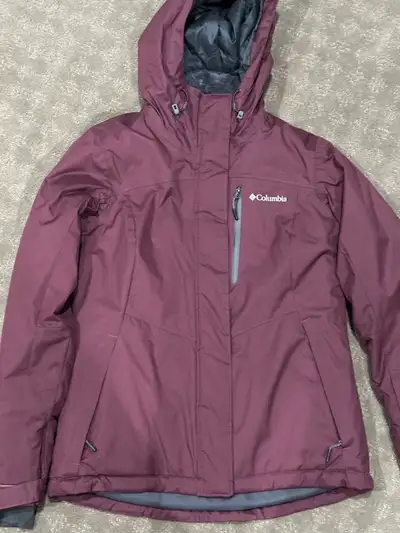 This is a size Small woman’s winter jacket. Just about brand new. Save yourself money as this jacket...