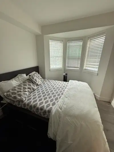 1 Private Bed and Bath available in a 2-bedroom condo Please start by introducing yourself when you...