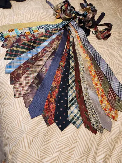 18 Lot of Men's Neckties, View more