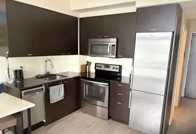 Close to Sheppard Subway 2 mins walk to subway Please call4165776330