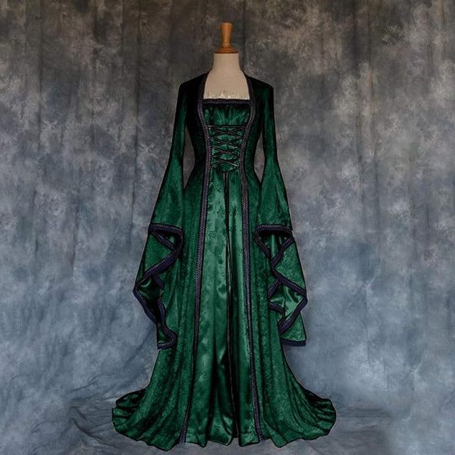 Robe Médiévale dans Costumes  à Ville de Montréal