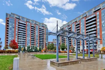 Move-in ready condo in the heart of Unionville! Address: 1117-50 Clegg Road, Markham Asking Price: $...