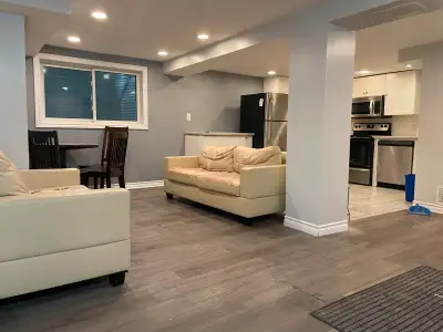 All Inclusive - 4 Bedroom Basement Suite - Carleton University