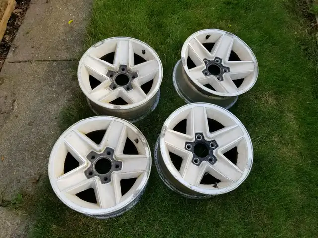 1982 - 1987 Camaro Z28 Z-28 15x7 ALLOY rims in Tires & Rims in City of Toronto - Image 3