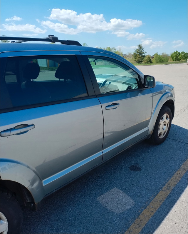 2009 DODGE RAM/JOURNEY 236,000KM in Cars & Trucks in Markham / York Region - Image 4