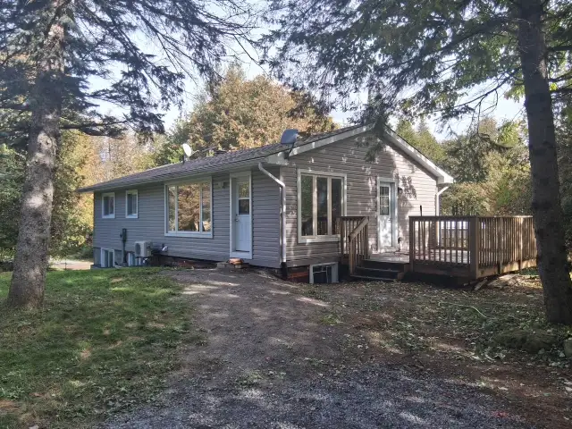 Fully Renovated 3-bedroom Apartment in Greely utilities included