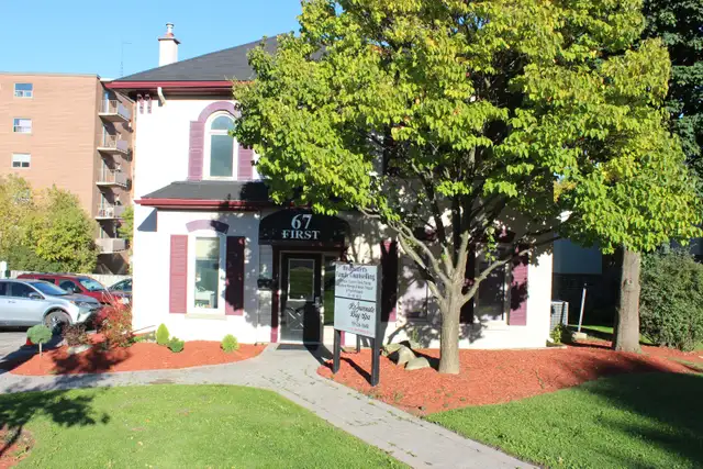 Commercial Office Space - 488sq ft. ORANGEVILLE - Available Now in Commercial & Office Space for Rent in Oakville / Halton Region - Image 2