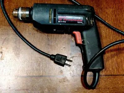 3.0 Amp drill used, in perfect working condition Sears Craftsman corded drill. Craftsman is a well-k...