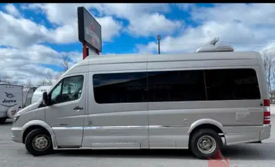 Started a business so motivated to sell. 2015 with 88000 km This has under hood new 300amp alternato...