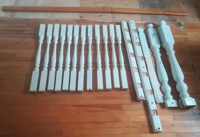 Rampe en bois avec poteaux, barreaux, etc. in Other in Trois-Rivières - Image 2