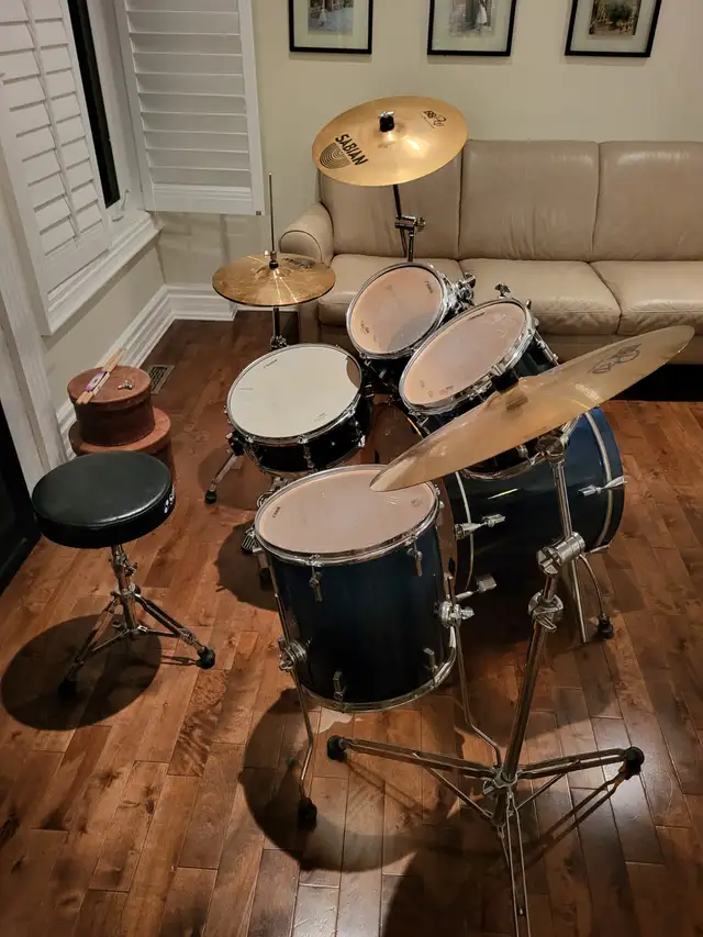 Sonor Force 2007 Drum Set in Drums & Percussion in Oakville / Halton Region - Image 4