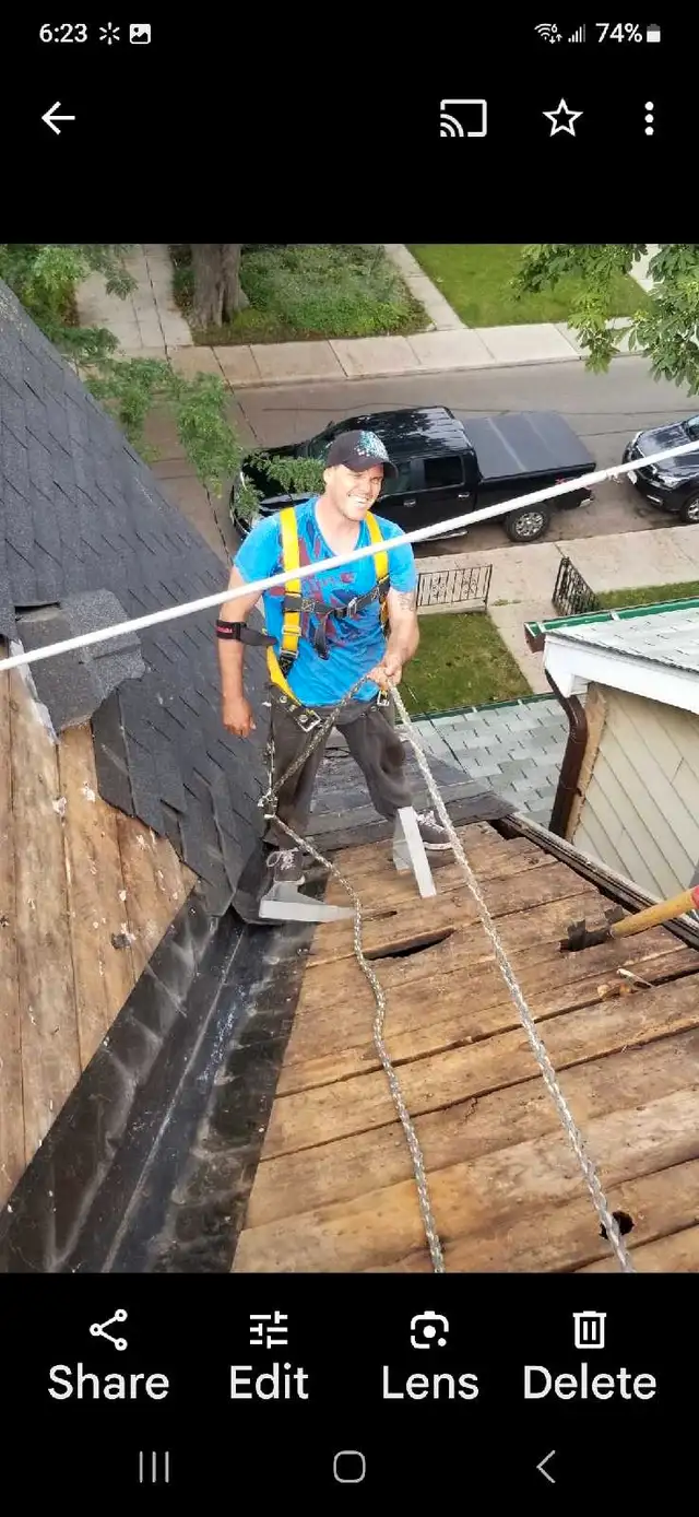 ROOFING SERVICES 62863716674946122