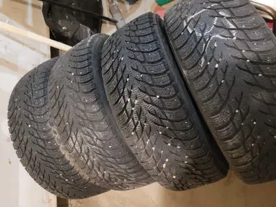 Set of 4 Nokian Hakkapeliitta Tires, in very good condition, all even ware, no plugs or patches. Ver...