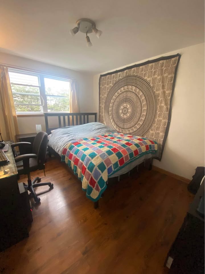 Chambres dans un grand 5 1/2 à proximité de l'UdeS : 530$/mois — photo 2
