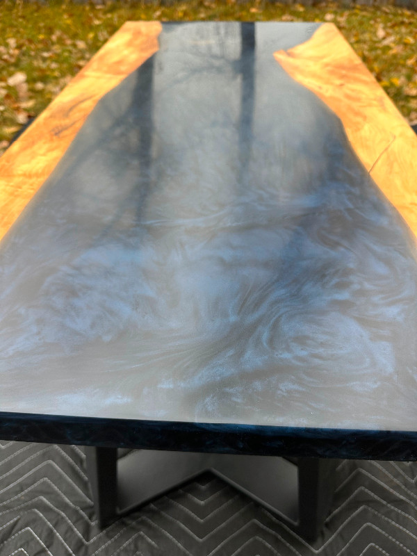 Epoxy Coffee Table in Coffee Tables in Regina - Image 4