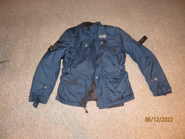 SPYKE MOTOCYCLE JACKET SIZE LARGE dans Autre  à Ouest de l’Île