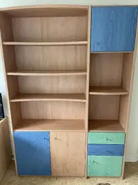 Wooden Bookshelf (DISASSEMBLED)