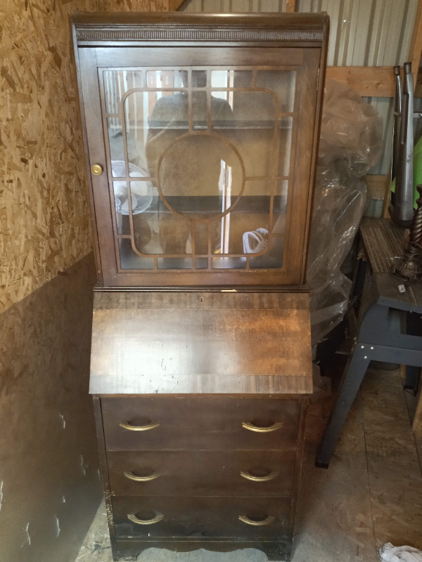 Antique China Hutches & Display Gatineau Kijiji