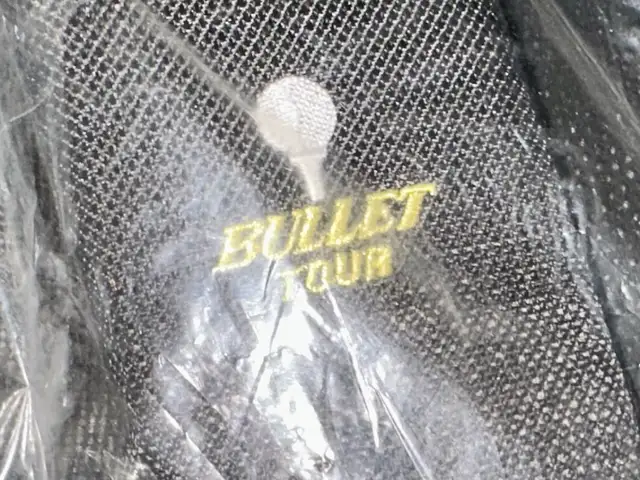 Golf Bag Travel Cover - Never Used in Golf in Ottawa - Image 9